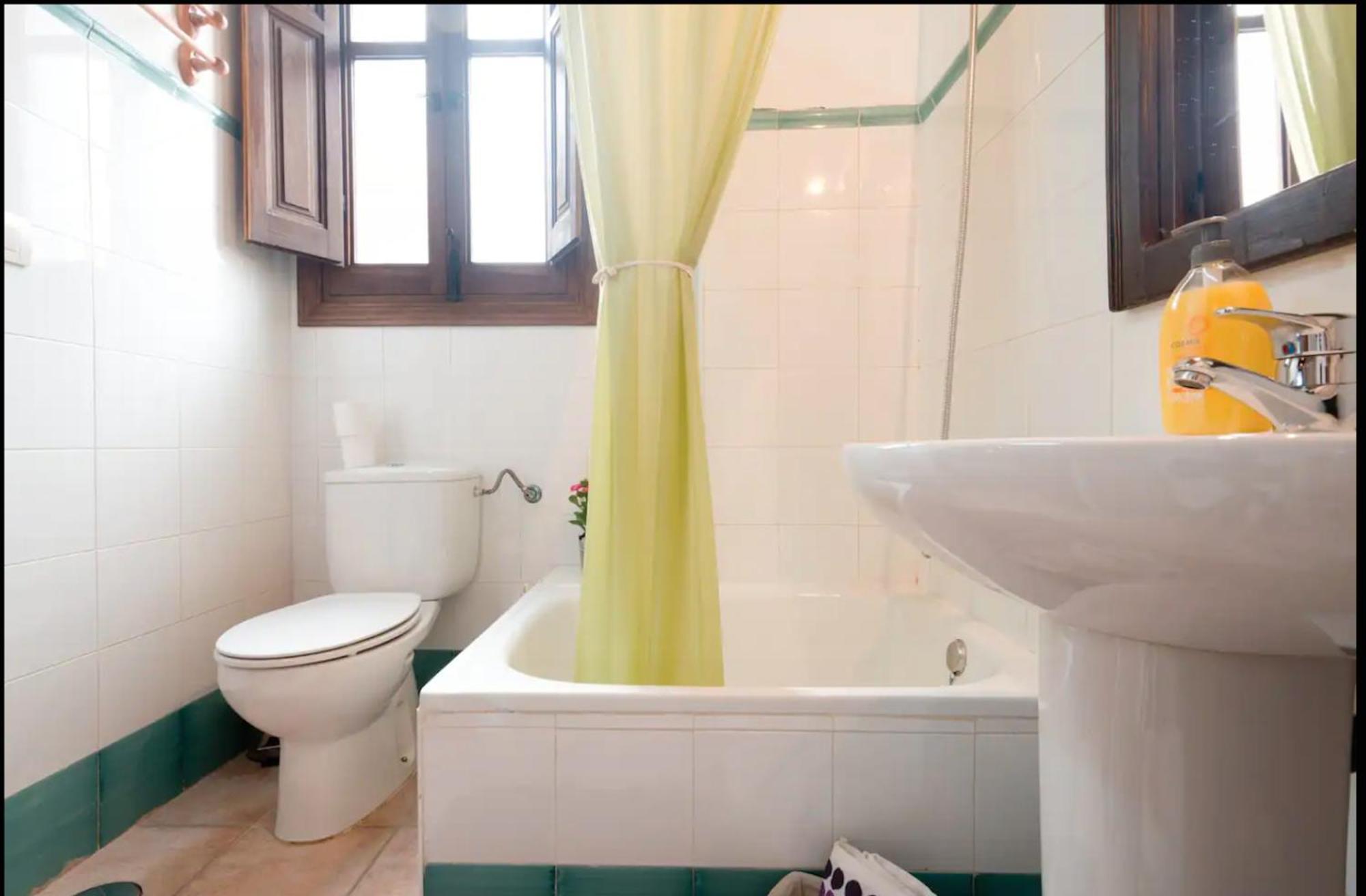 Apartamentos Centro Historico A Los Pies De La Alhambra Granada Eksteriør bilde