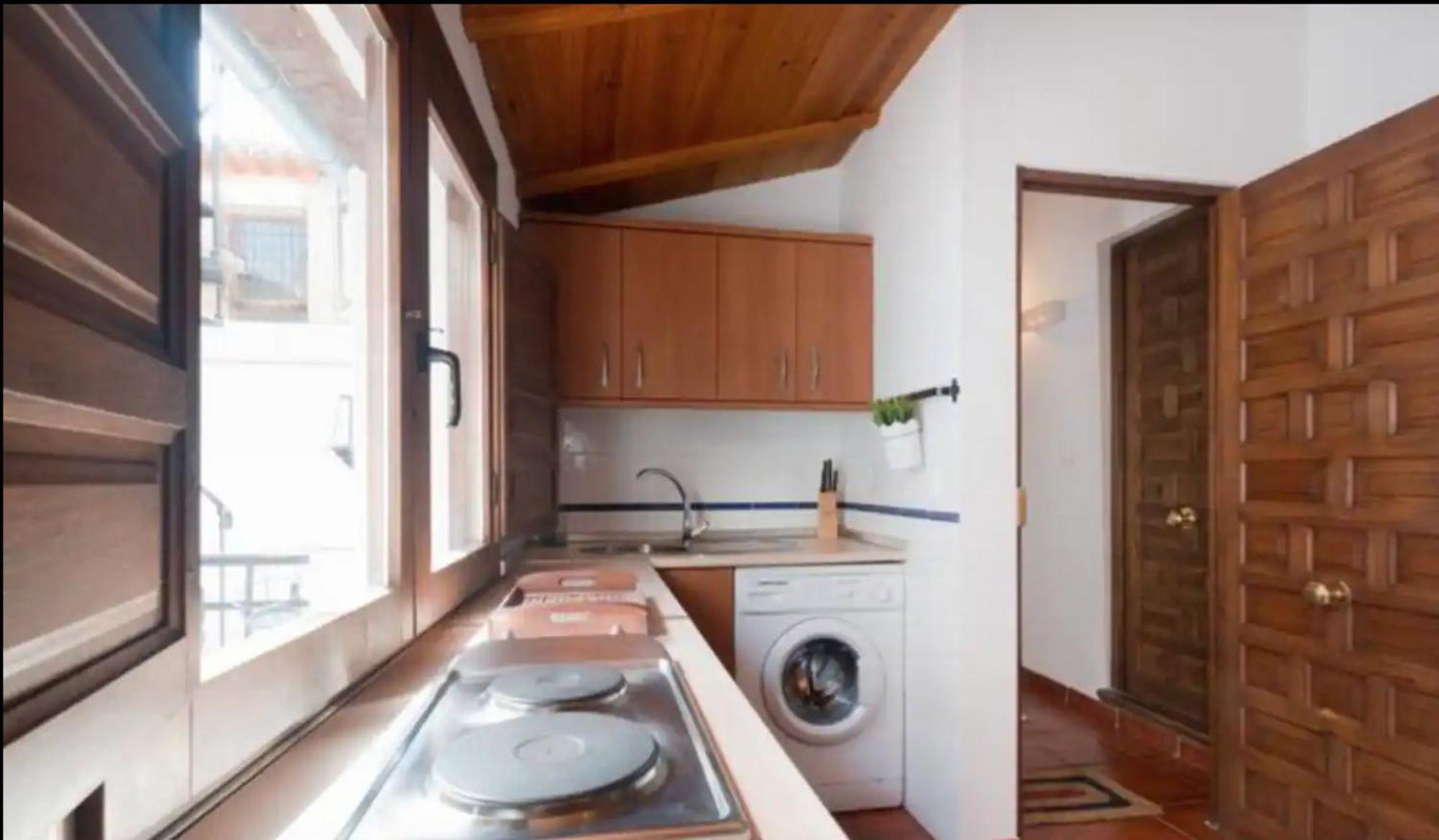 Apartamentos Centro Historico A Los Pies De La Alhambra Granada Eksteriør bilde